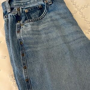 Universal Thread Women's Riveted Button-fly Jeans Size 6